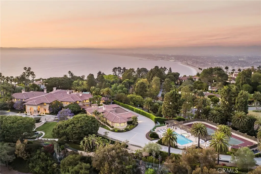 1129 Via Mirabel, Palos Verdes Estates, California 90274 home-pic-0