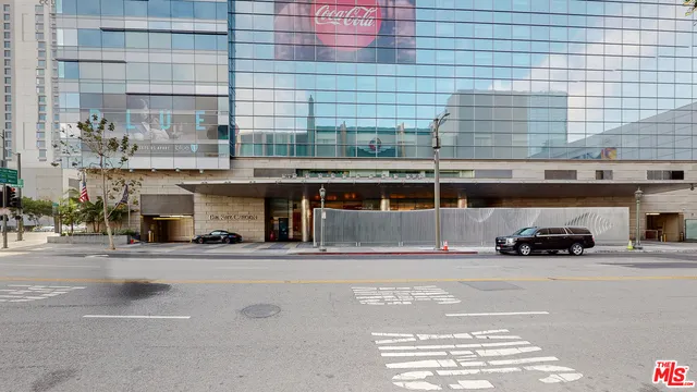 900 W Olympic Boulevard 33b, Los Angeles, California 90015 home-pic-3