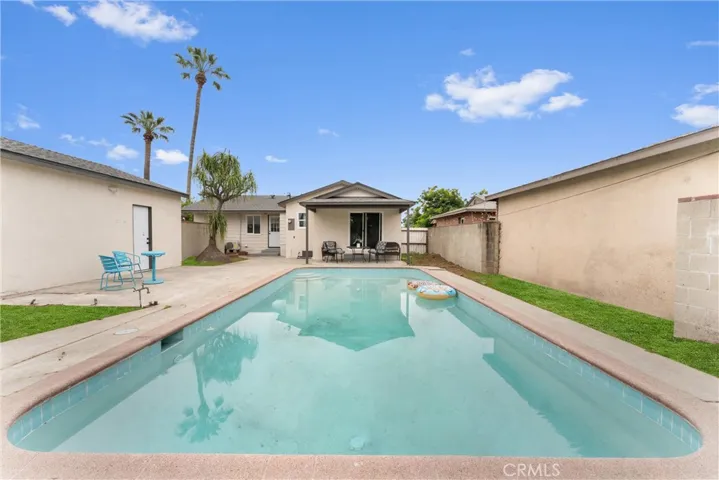 16627 E Greenhaven Street, Covina, California 91722