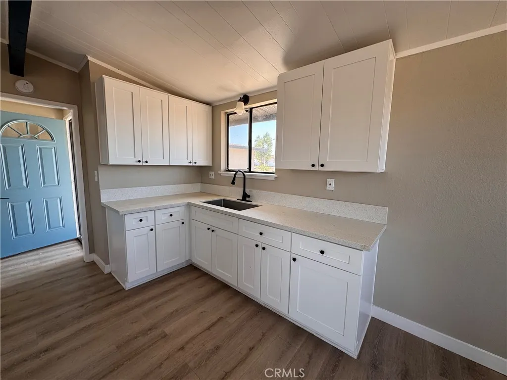 541 Frances Drive, Barstow, California 92311 home-pic-7