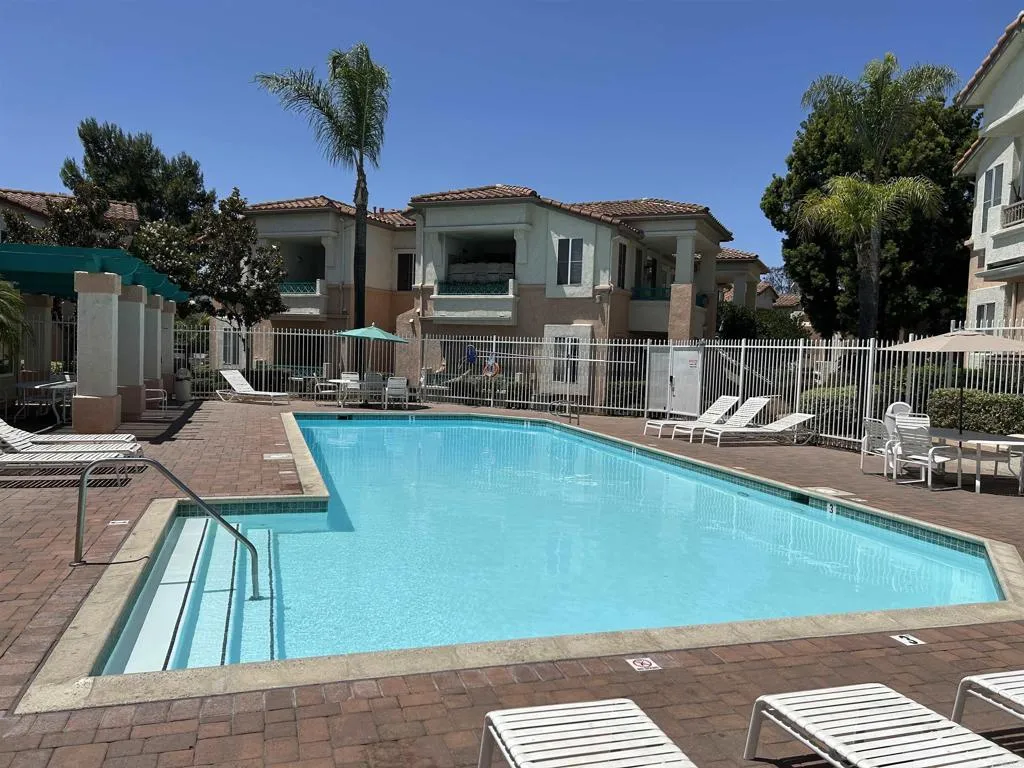 11422 Via Rancho San Diego 84, El Cajon, California 92019 home-pic-15