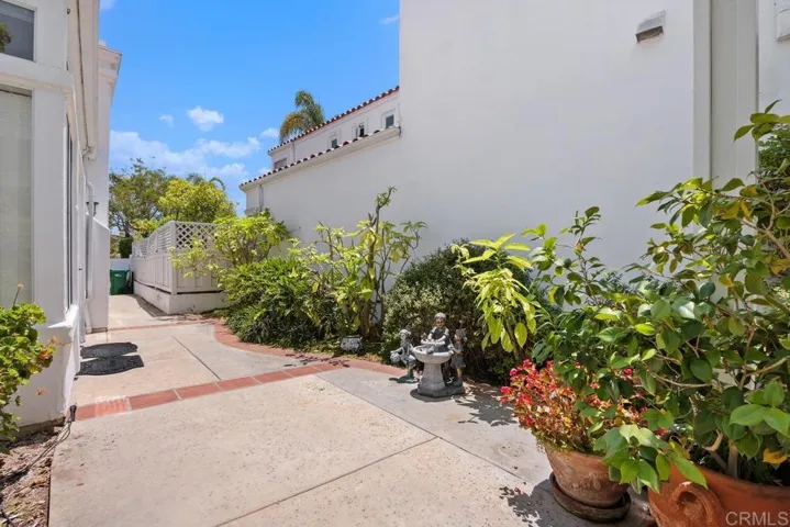 4150 Pindar Way, Oceanside, California 92056