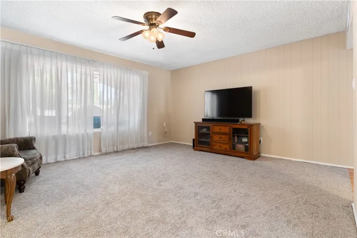 3419 Crest Drive, Bakersfield, California 93306