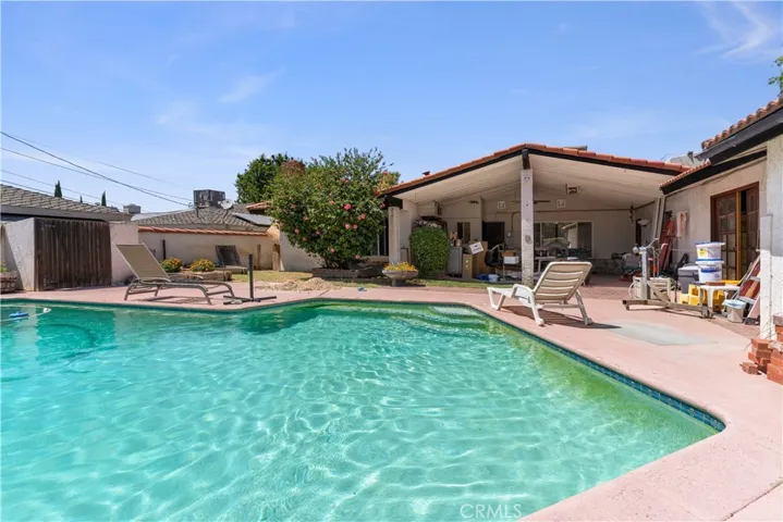 3419 Crest Drive, Bakersfield, California 93306