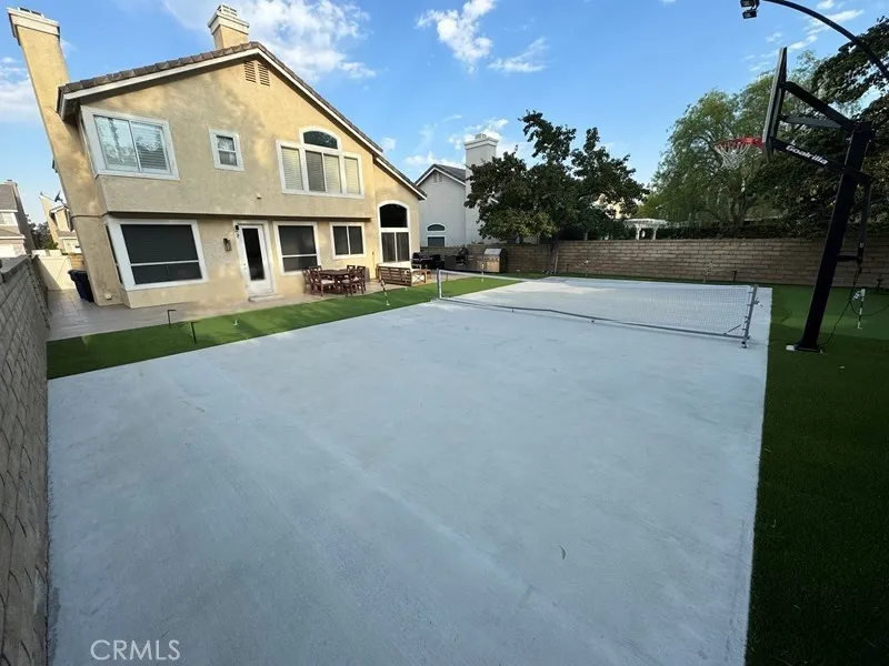 27448 Bridgewater Drive, Valencia, California 91354 home-pic-2