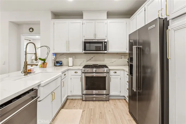 42 Seacountry Lane, Rancho Santa Margarita, California 92688