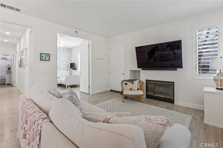 42 Seacountry Lane, Rancho Santa Margarita, California 92688