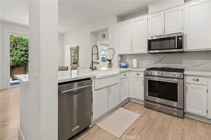 42 Seacountry Lane, Rancho Santa Margarita, California 92688