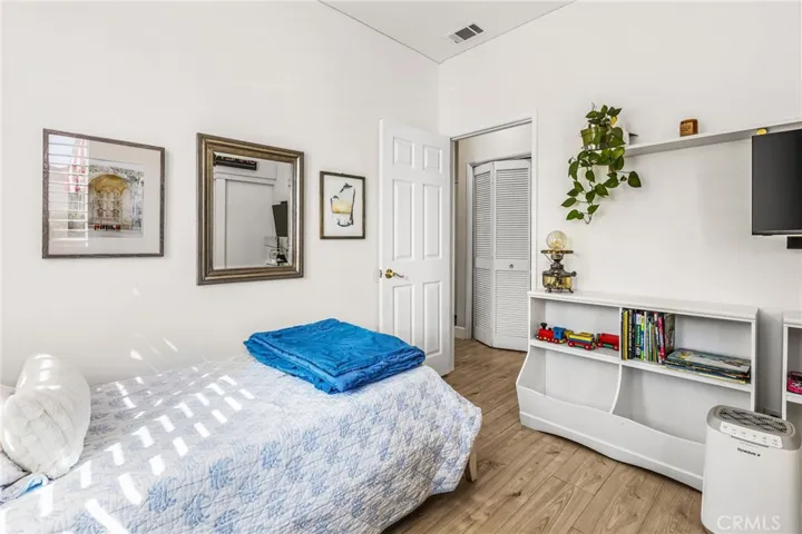 42 Seacountry Lane, Rancho Santa Margarita, California 92688