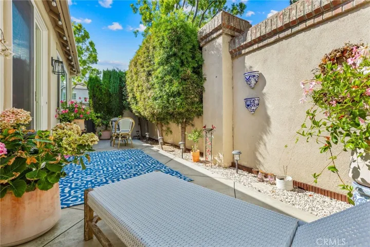 42 Seacountry Lane, Rancho Santa Margarita, California 92688