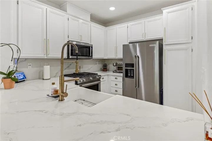 42 Seacountry Lane, Rancho Santa Margarita, California 92688