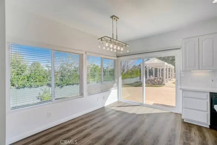 Dining area in Kitchen