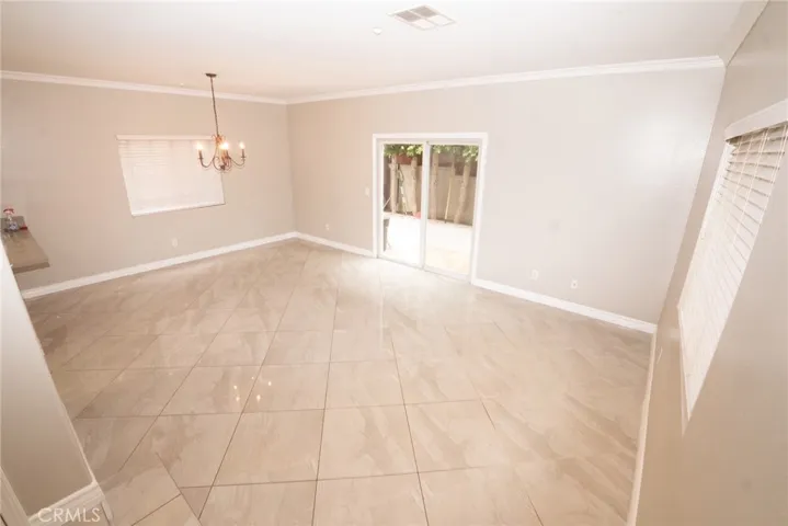 8554 Burnet Avenue 135, North Hills, California 91343