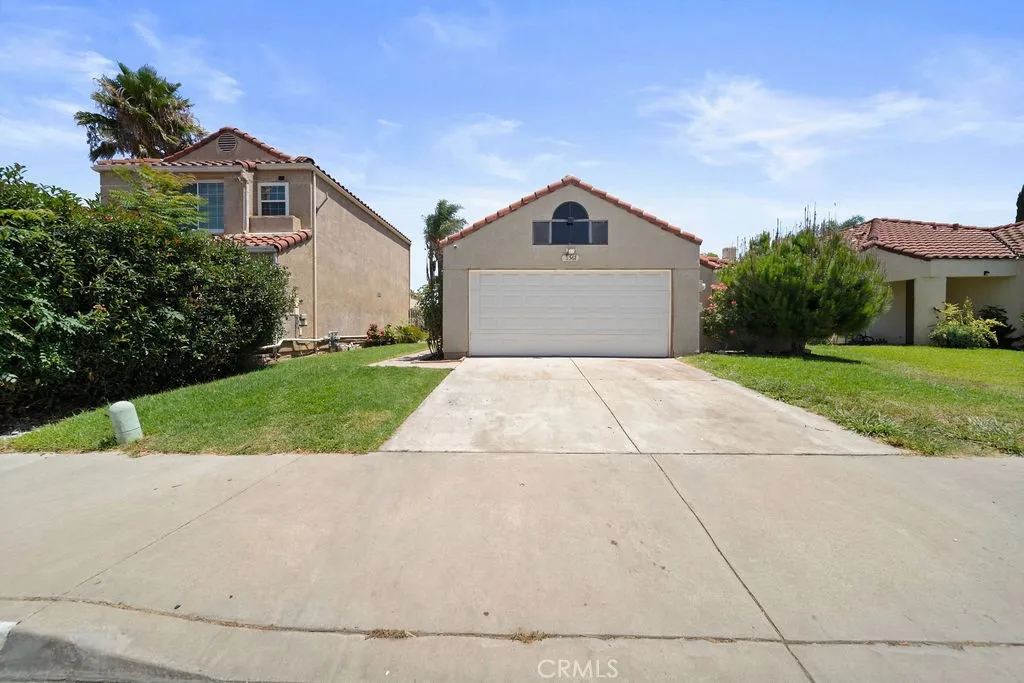 3567 Ganador Court, Riverside, California 92503 home-pic-2