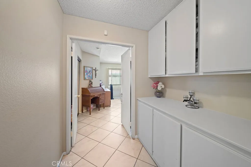 3567 Ganador Court, Riverside, California 92503 home-pic-14