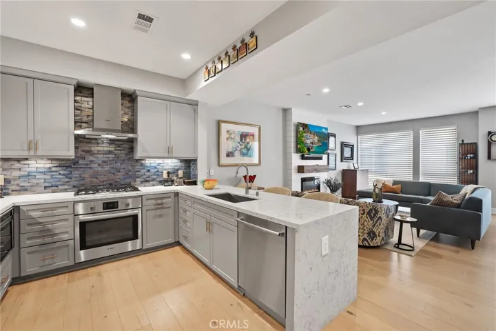 spacious kitchen view to greatroom
