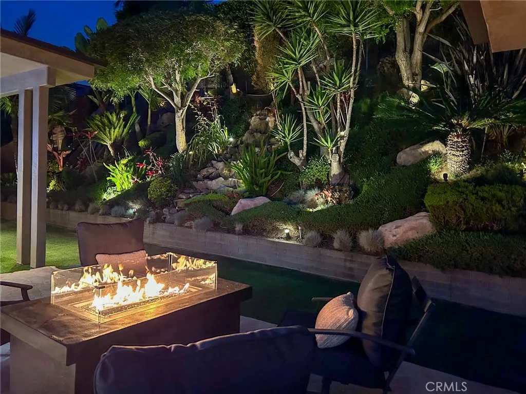 4557 Don Timoteo Drive, Los Angeles, California 90008 home-pic-31