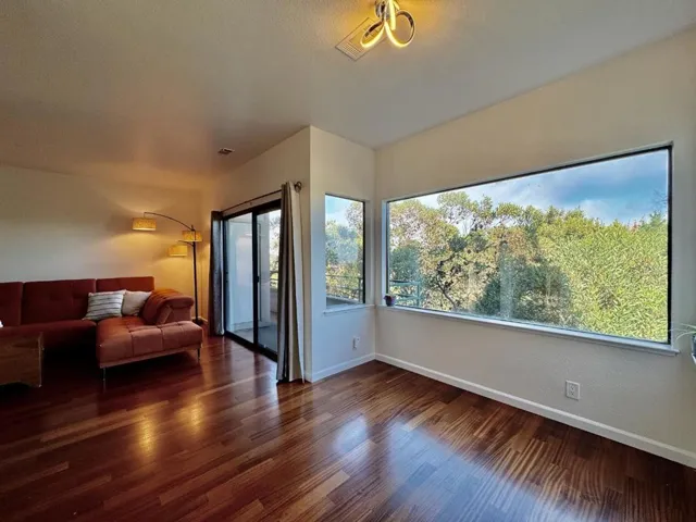 59 Appian Way B, South San Francisco, California 94080