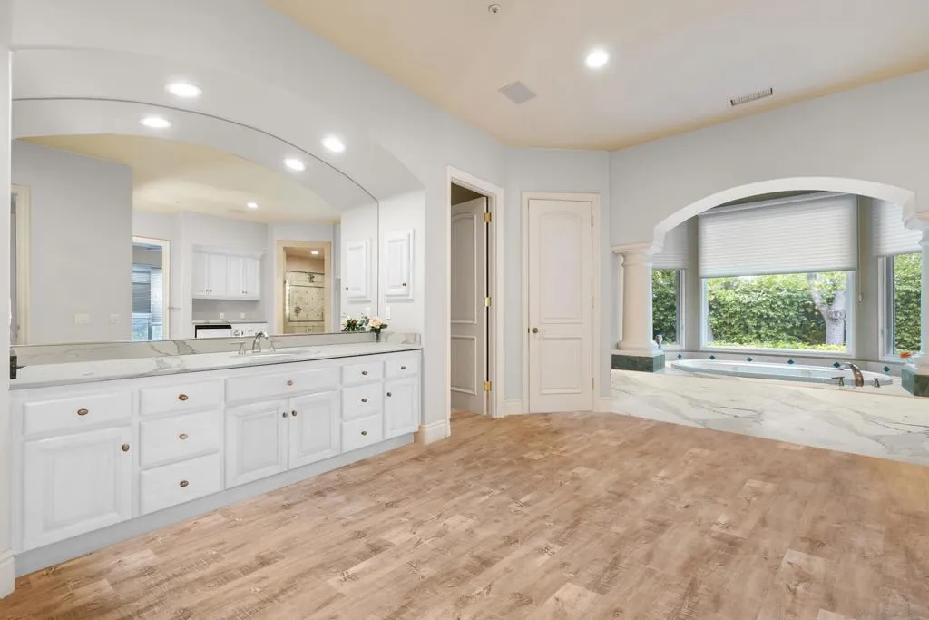 18050 Rancho La Cima Corte, Rancho Santa Fe, California 92067 home-pic-28