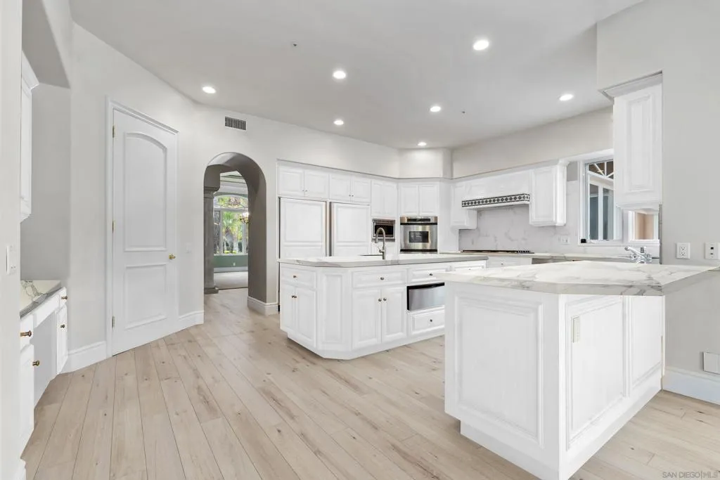 18050 Rancho La Cima Corte, Rancho Santa Fe, California 92067 home-pic-20
