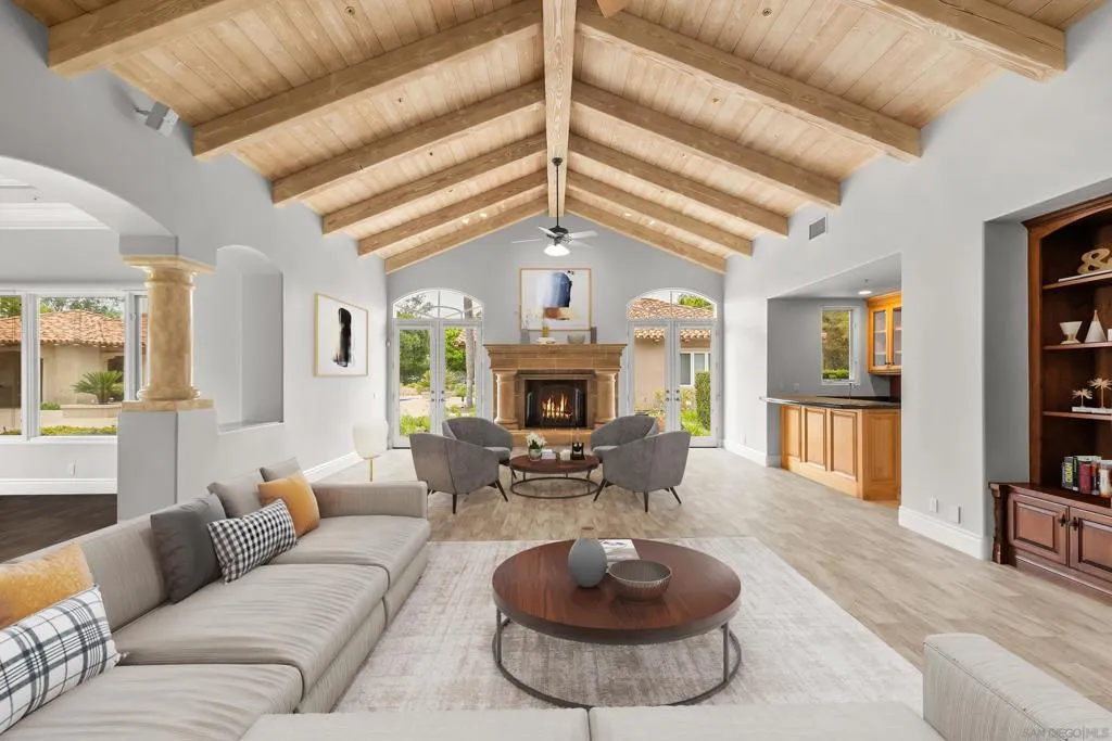 18050 Rancho La Cima Corte, Rancho Santa Fe, California 92067 home-pic-16
