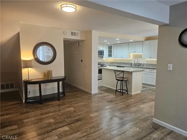 6555 E Camino Vista 3, Anaheim Hills, California 92807