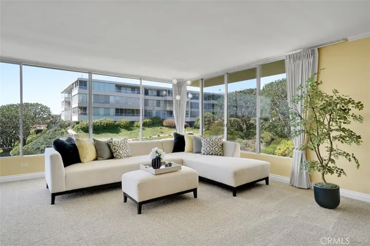 32679 Seagate Drive 302, Rancho Palos Verdes, California 90275