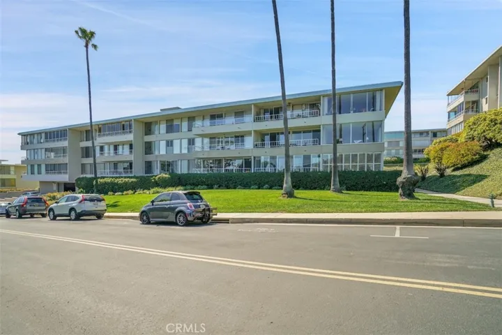 32679 Seagate Drive 302, Rancho Palos Verdes, California 90275