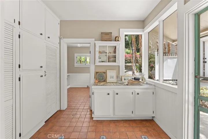 16 Campbell Avenue, Redlands, California 92373