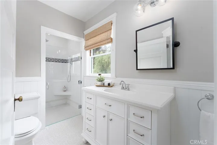 16 Campbell Avenue, Redlands, California 92373