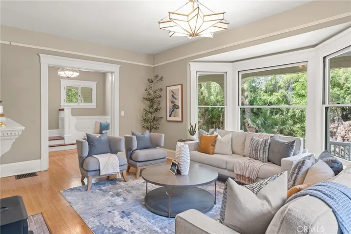 16 Campbell Avenue, Redlands, California 92373