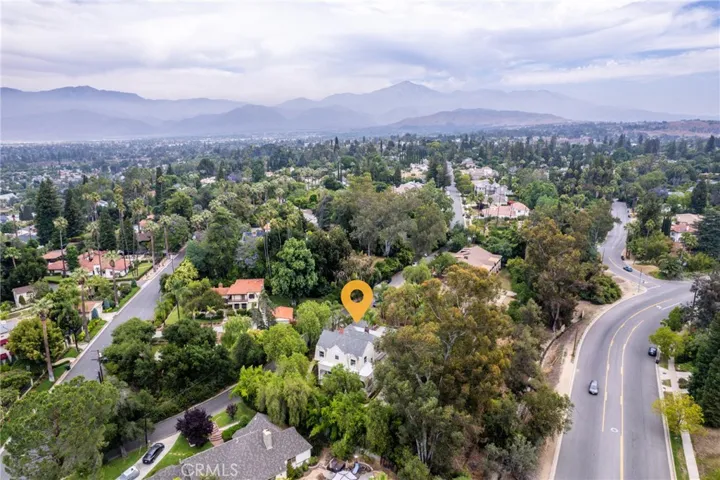 16 Campbell Avenue, Redlands, California 92373