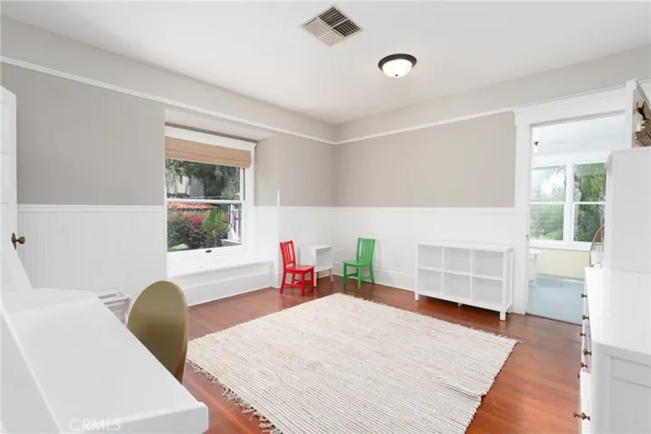 16 Campbell Avenue, Redlands, California 92373