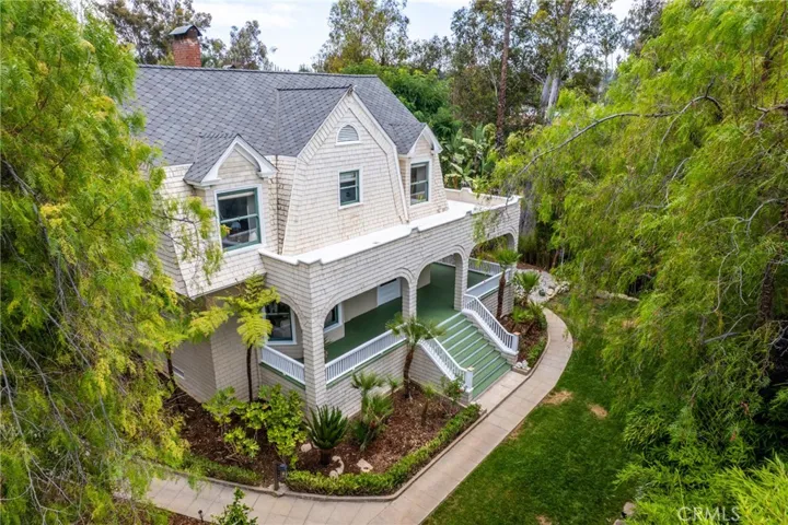 16 Campbell Avenue, Redlands, California 92373