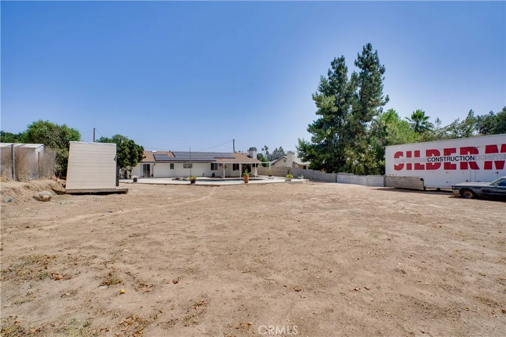 18825 Mariposa Avenue, Riverside, California 92508 home-pic-13
