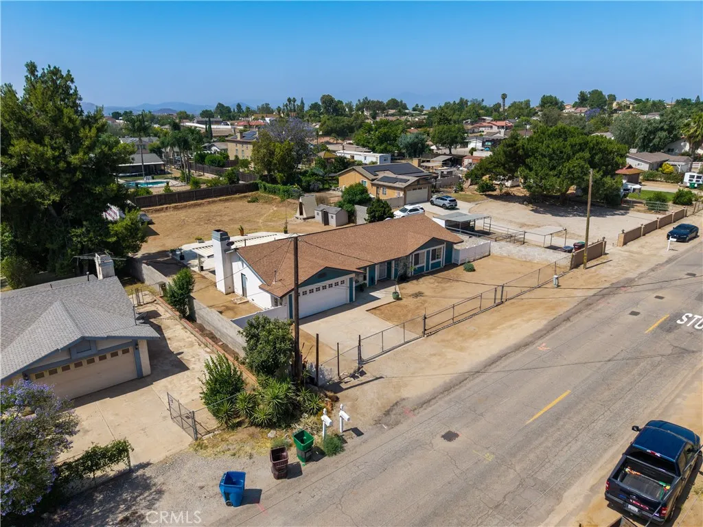 18825 Mariposa Avenue, Riverside, California 92508 home-pic-54