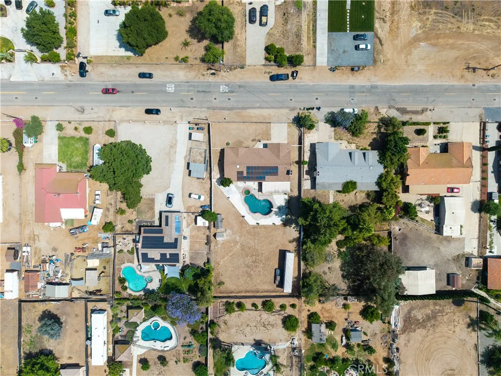 18825 Mariposa Avenue, Riverside, California 92508 home-pic-41