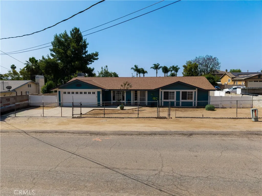 18825 Mariposa Avenue, Riverside, California 92508 home-pic-38