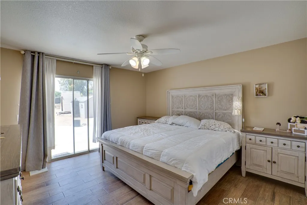 18825 Mariposa Avenue, Riverside, California 92508 home-pic-27