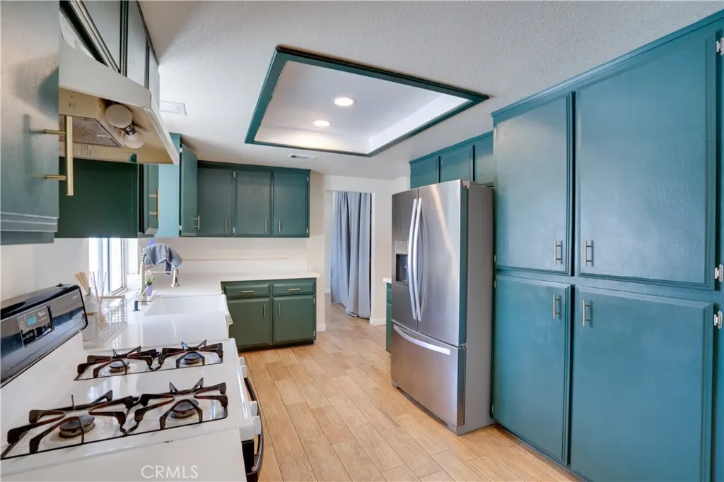 18825 Mariposa Avenue, Riverside, California 92508 home-pic-37