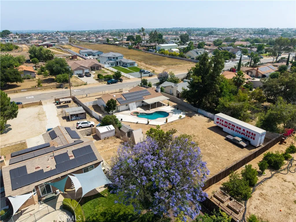 18825 Mariposa Avenue, Riverside, California 92508 home-pic-50