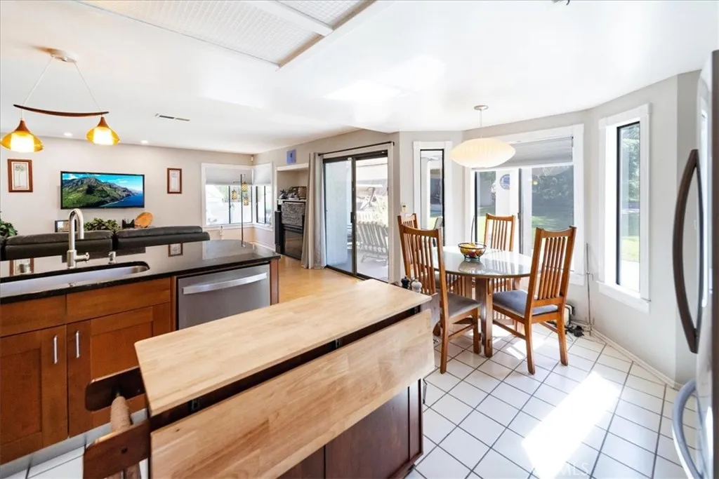 5963 Rio Valle Drive, Bonsall, California 92003 home-pic-14