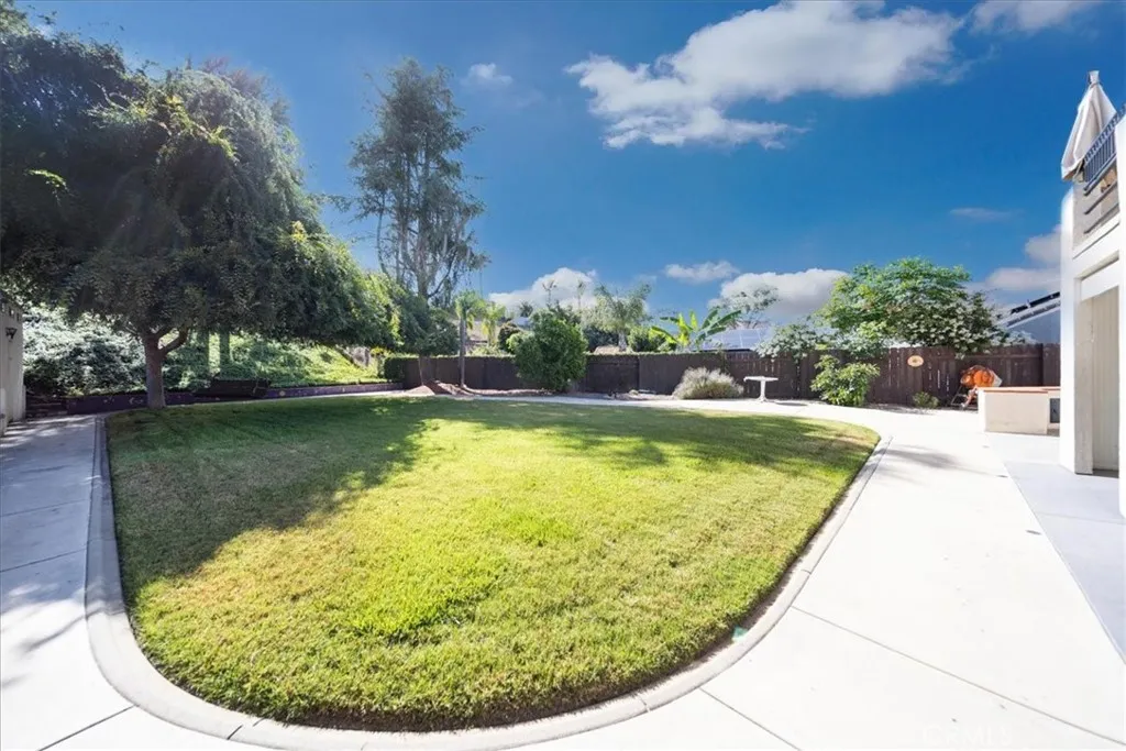 5963 Rio Valle Drive, Bonsall, California 92003 home-pic-28
