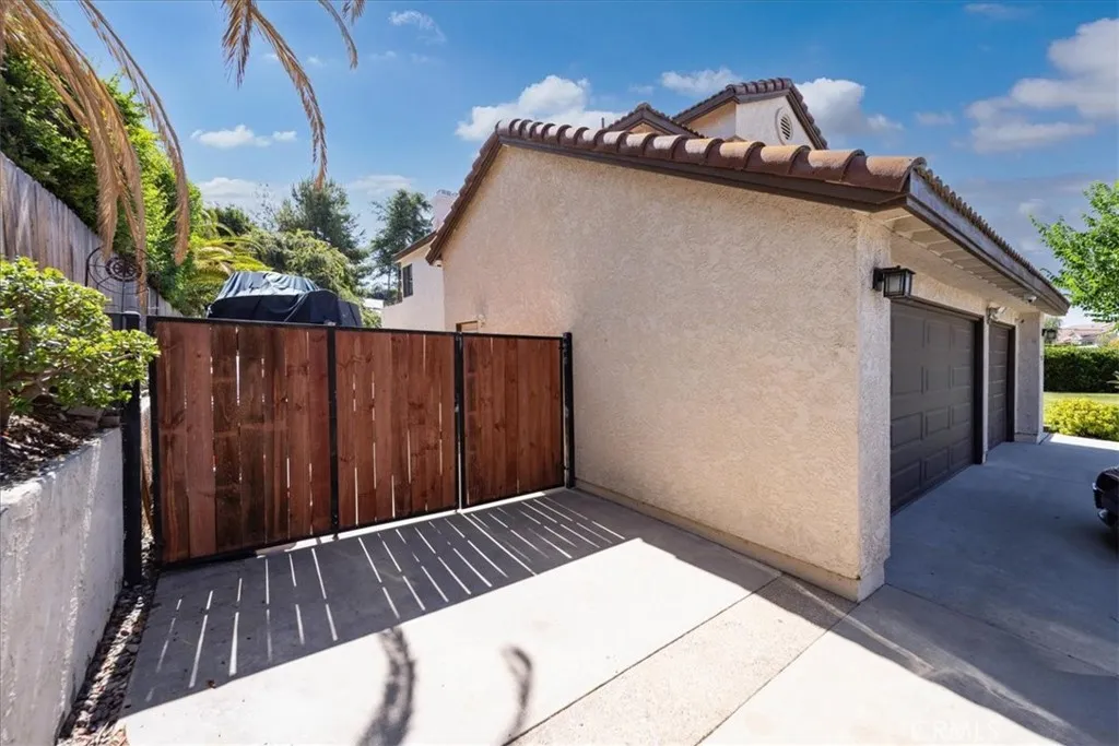 5963 Rio Valle Drive, Bonsall, California 92003 home-pic-4
