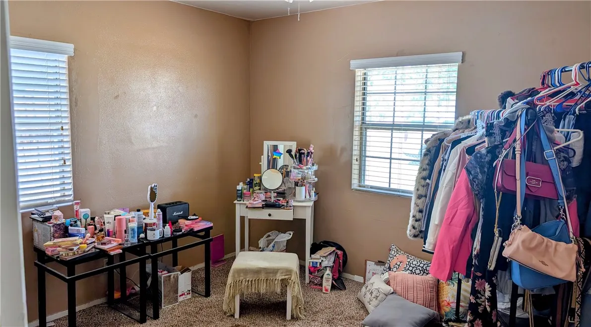 410 N Lovekin Boulevard, Blythe, California 92225 home-pic-7