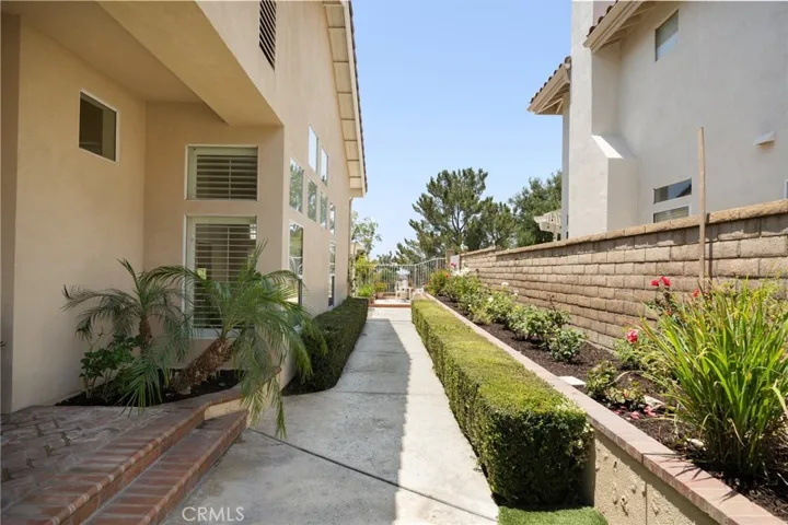 405 S Laureltree Drive, Anaheim Hills, California 92808