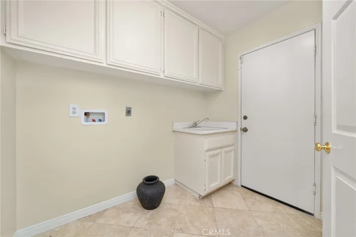 405 S Laureltree Drive, Anaheim Hills, California 92808