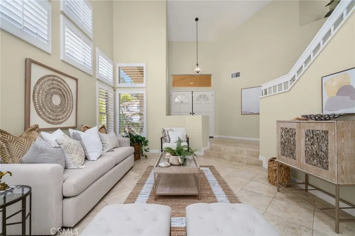 405 S Laureltree Drive, Anaheim Hills, California 92808