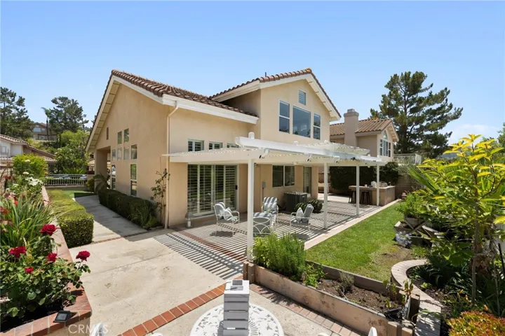 405 S Laureltree Drive, Anaheim Hills, California 92808