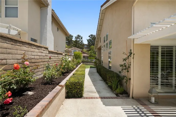 405 S Laureltree Drive, Anaheim Hills, California 92808